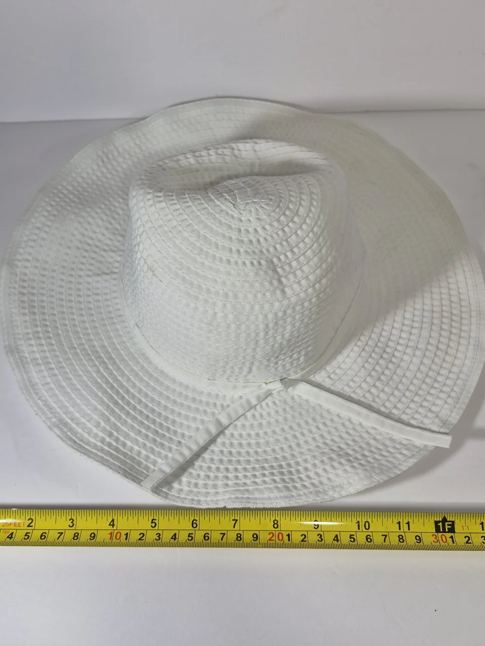 Sun And Sand stylish white
